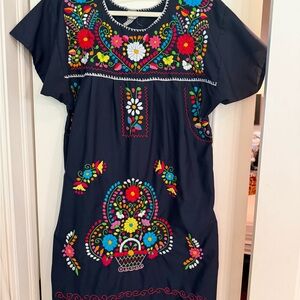 Embroidered Navy Floral Mexican-Style Dress - Large